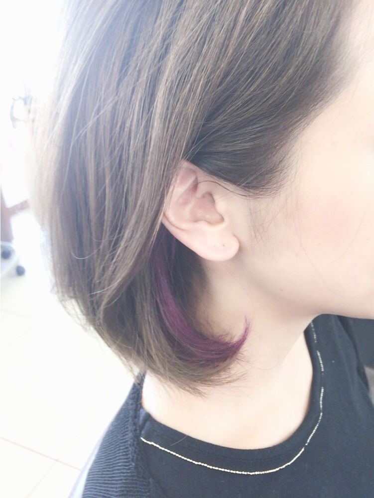 アッシュとの相性抜群 パープルインナーカラーで プチイメチェン つくば 美容室 インナーカラー 美容室socca ソッカ 店長 藤田 和彦